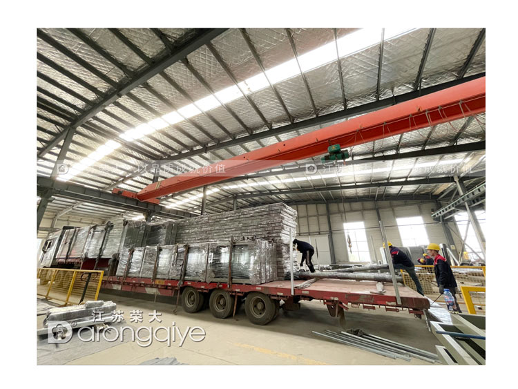 第三批公交站臺(tái)候車亭發(fā)貨案例配圖一