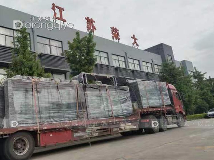 山東公交候車(chē)亭第六批次發(fā)貨