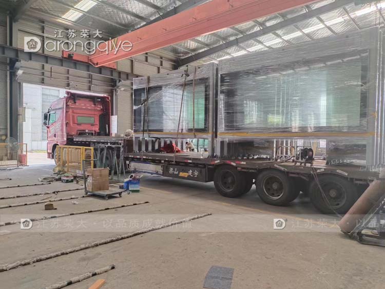 湖南智能公交站臺(tái)發(fā)貨案例配圖一